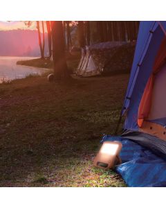 LED-bygglampa 10W 100 lm/W IP54 – kallvit – orange
