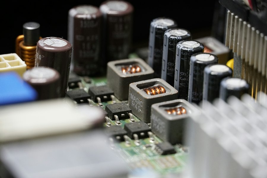 Elektronik med kondensatorer, som i ett LED-drivdon